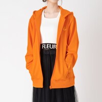 ジップアップパーカー（オレンジ）