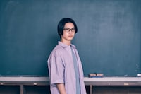 倉本琉平扮する坂本大聖。臆病な面を持ち、みきおが仕掛けた実験でも自分が標的になるのを恐れ傍観してしまう。