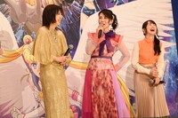 スターライツの推しポイントは「パンツのうしろのくぼみ」だと話す三石に対して、笑っている林原と水樹。