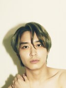 横山直己役の松岡広大。 (c)ABC