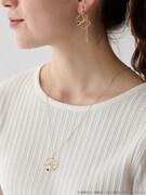 「ワールドトリガー キューブチャームネックレス」使用イメージ