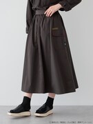 「ワールドトリガーワークスカート」着用イメージ