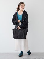 「ワールドトリガー クリアトートバッグ」使用イメージ