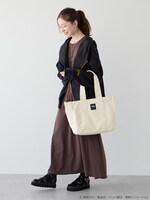 「ワールドトリガー クリアトートバッグ」使用イメージ