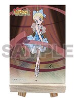 Amazon.co.jpの購入特典となる「イーゼル付きミニキャンバス2種セット」より。