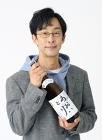 北見優作を演じる北村有起哉。 (c)「たそがれ優作」製作委員会 2023