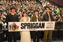 左から阿座上洋平、小林千晃、伊瀬茉莉也、細谷佳正。