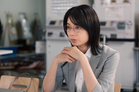 星野薫子役の森カンナ。