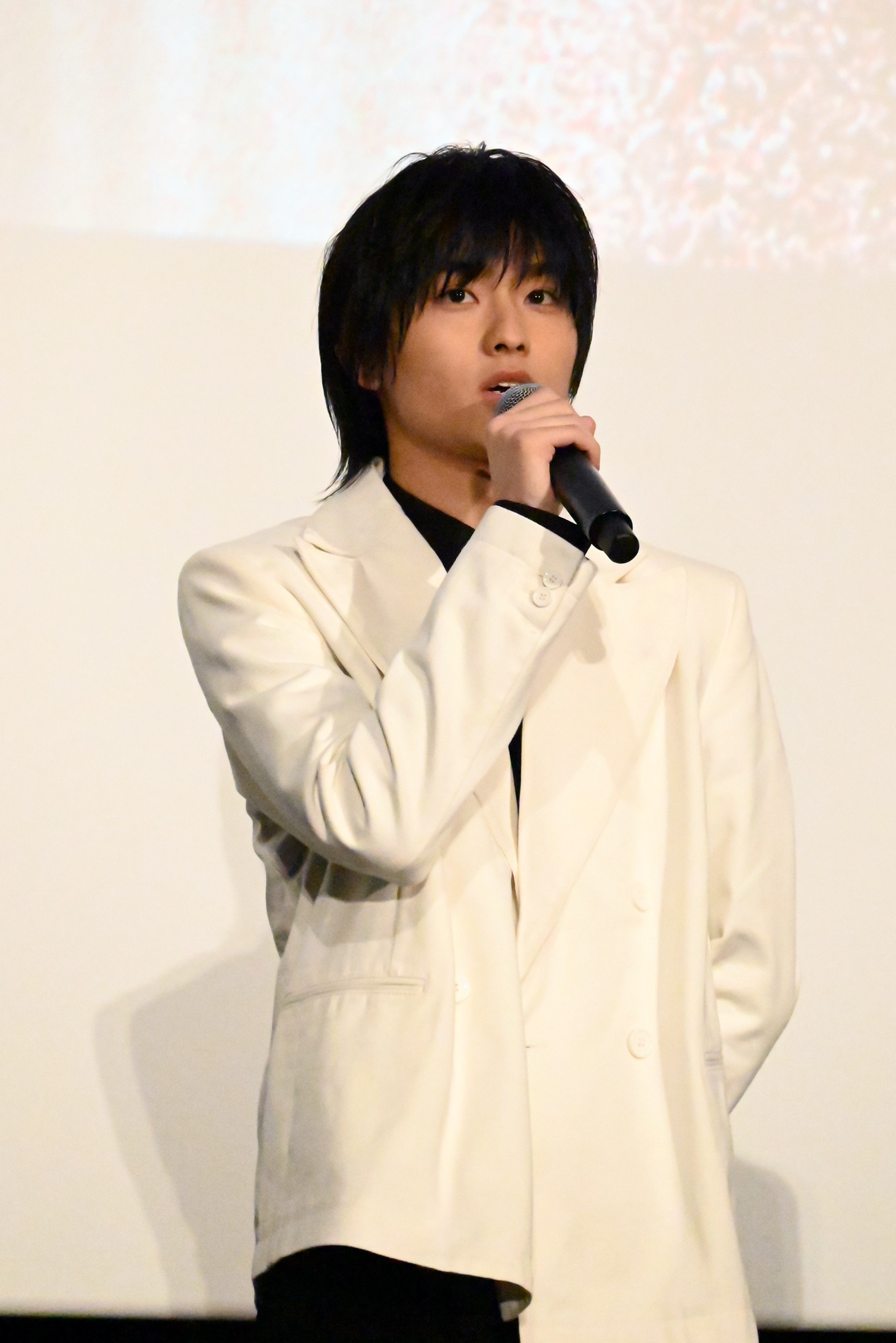 奥平大兼