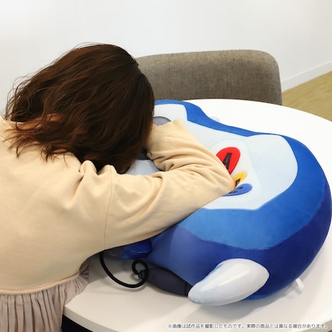 「エネミーコントローラービッグクッション」