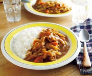 レンジを使って、完成まで約10分の「特急ポークカレー」。