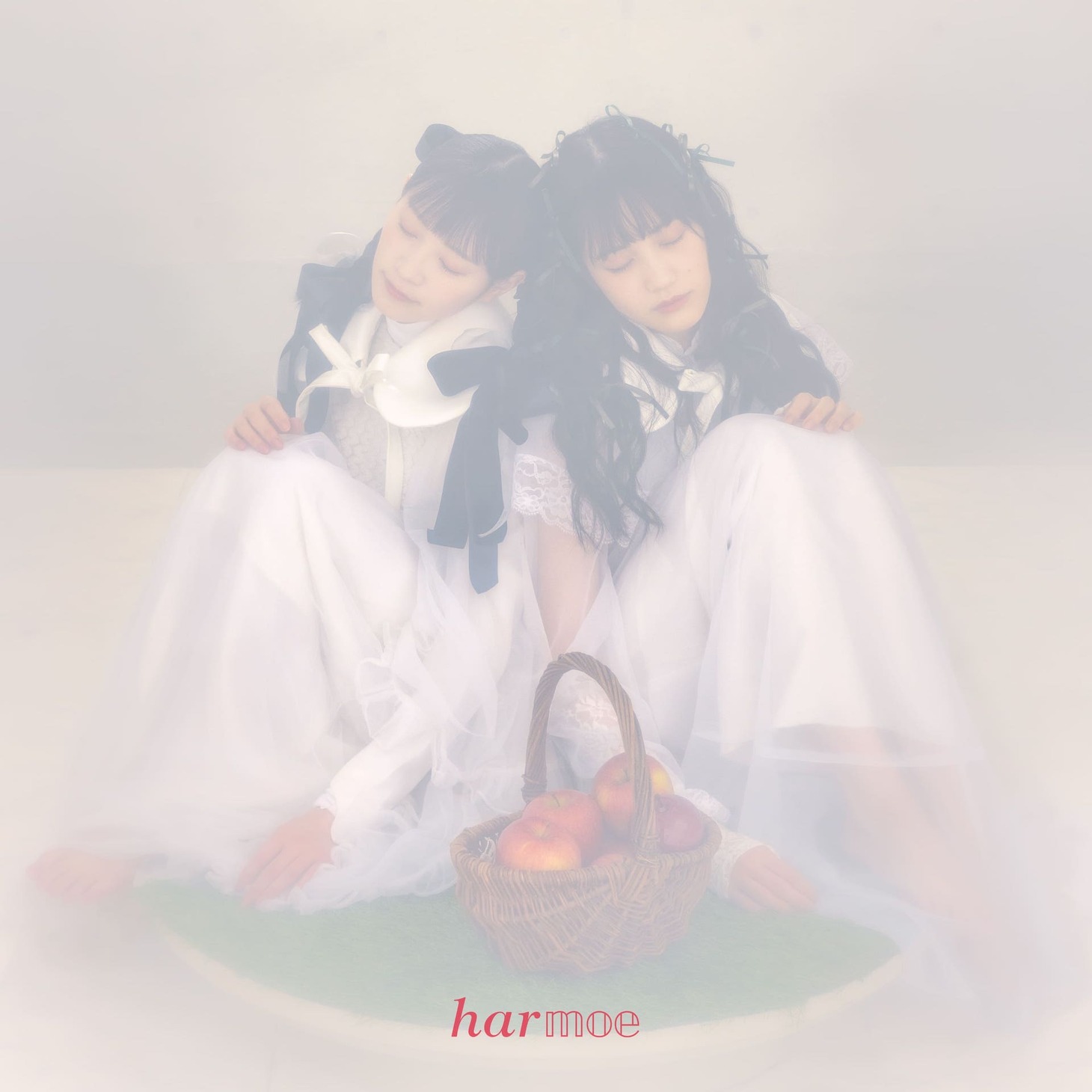 「Love is a potion」ジャケット（きゃにめ盤）