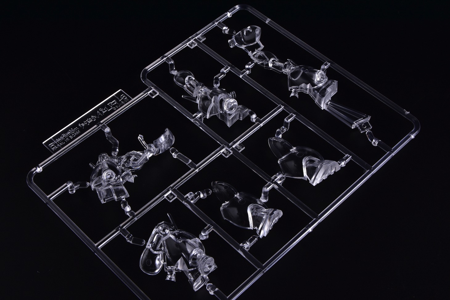 限定版特典の「PLAMAX minimum factory バイファム クリアカラーVer.」。