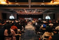 「AnimeExpo2023」のトークショーの様子。