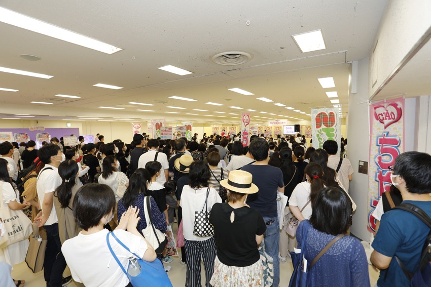 サイン会のイメージ。