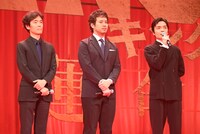 左から佐藤信介監督、三浦貴大、岡山天音。