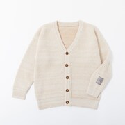 「夏目友人帳」コラボレーションのカーディガン。