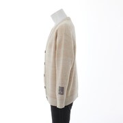 「夏目友人帳」コラボレーションのカーディガン。