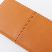 「夏目友人帳」コラボレーションの長財布。