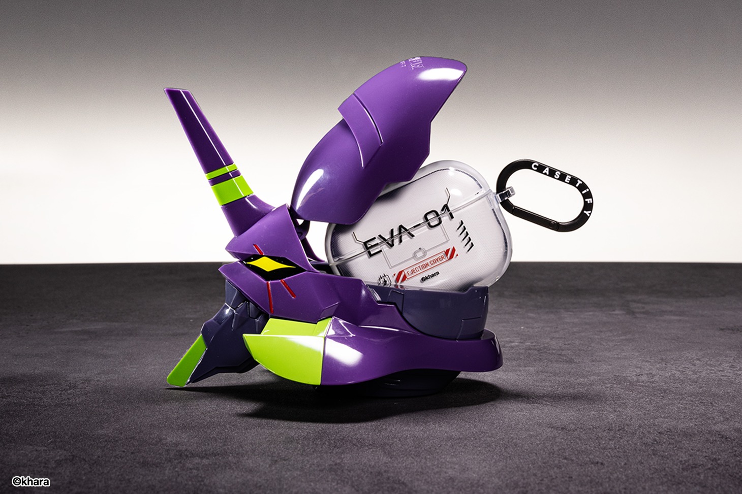 「EVANGELION x CASETiFY」より。