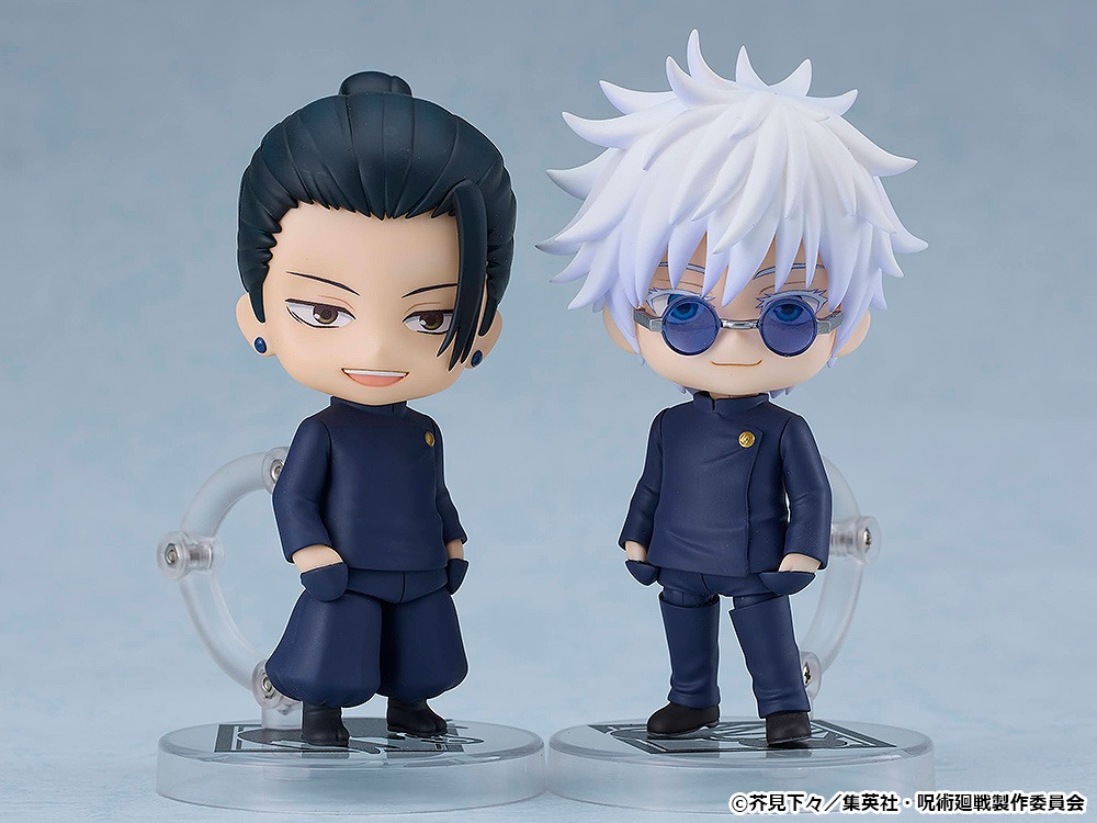 「ねんどろいど 夏油傑 高専Ver.」（左）、「ねんどろいど 五条悟 高専Ver.」（右）。