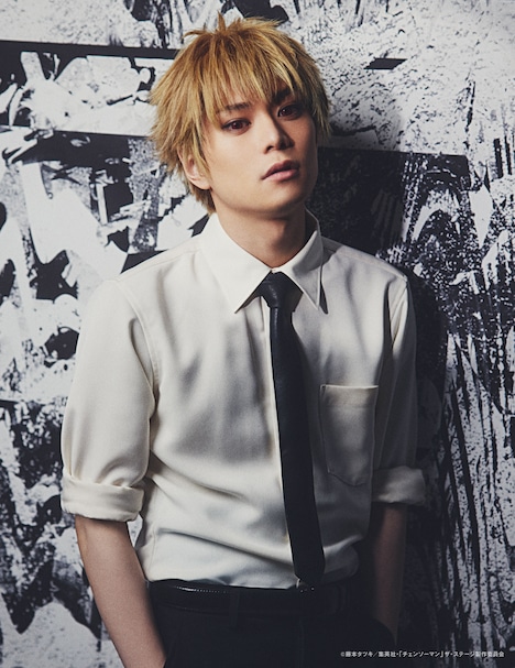 土屋直武扮する土屋直武。