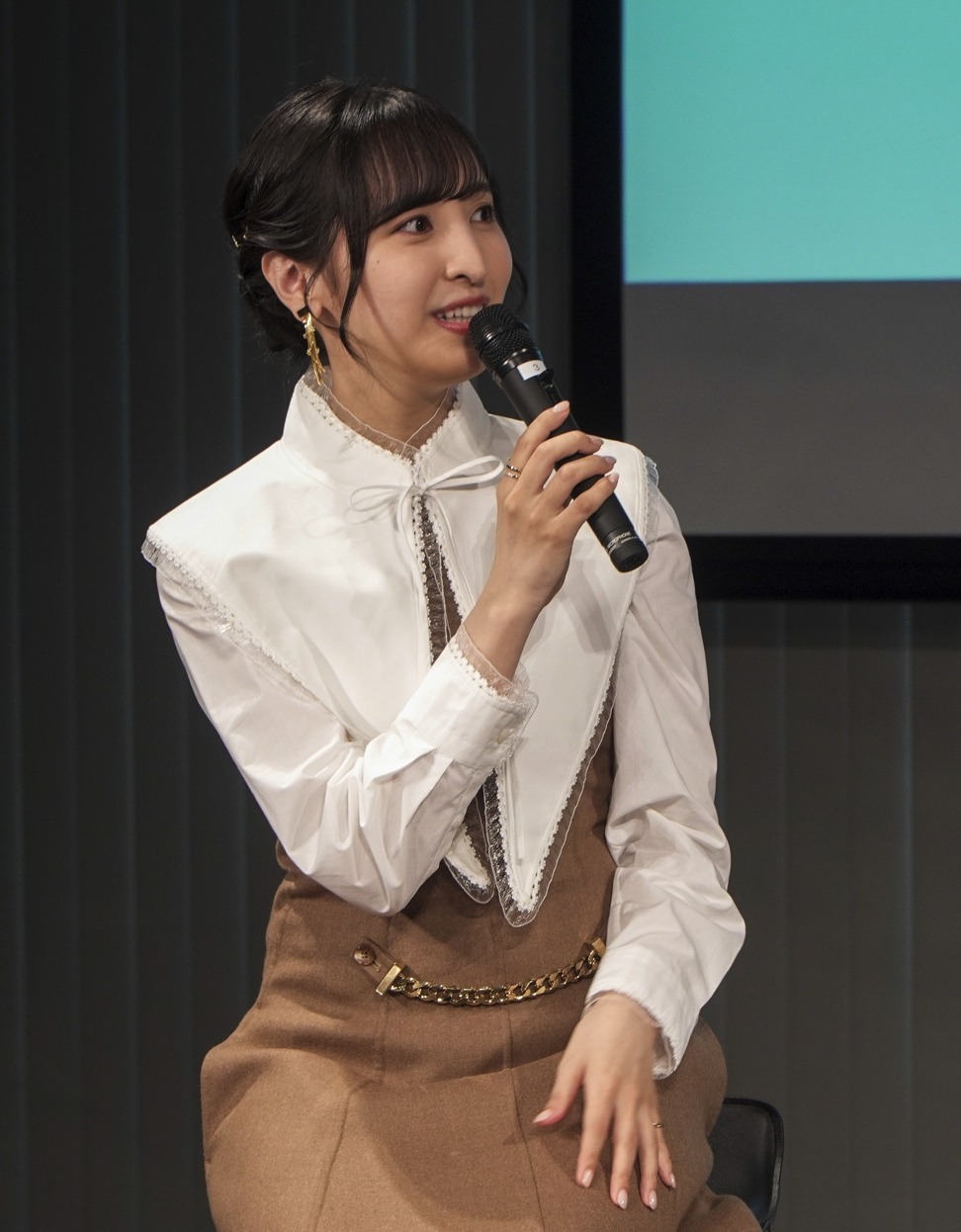 佐倉綾音