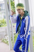 谷水力扮する亘理光太郎。