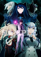 セブンネットショッピングで第1巻～第4巻を購入した人にはA4アクリルプレートが進呈される。