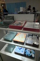 「ときめきトゥナイト展」で販売されるグッズ。 (c)池野恋／集英社