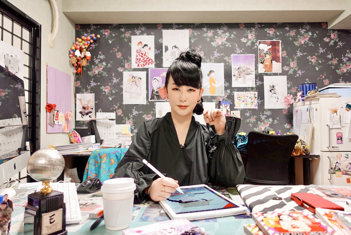 東村アキコ