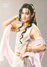 高崎俊吾扮する観世音菩薩。