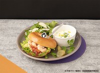 「【家入硝子】エビアボカドベーグルサンド」