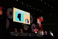 「ショートアニメ『Fate/Grand Order 藤丸立香はわからない』グランドフィナーレ」内で行われたシルエットクイズの様子。