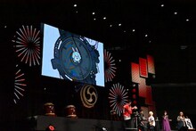 「ショートアニメ『Fate/Grand Order 藤丸立香はわからない』グランドフィナーレ」内で行われたシルエットクイズの様子。