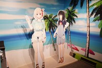 「リコリス・リコイル展 ～seize the day～」の様子。