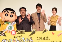 左から野原しんのすけ、鈴木もぐら、水川かたまり、鬼頭明里。