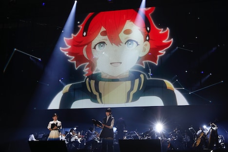 左から市ノ瀬加那と能登麻美子。