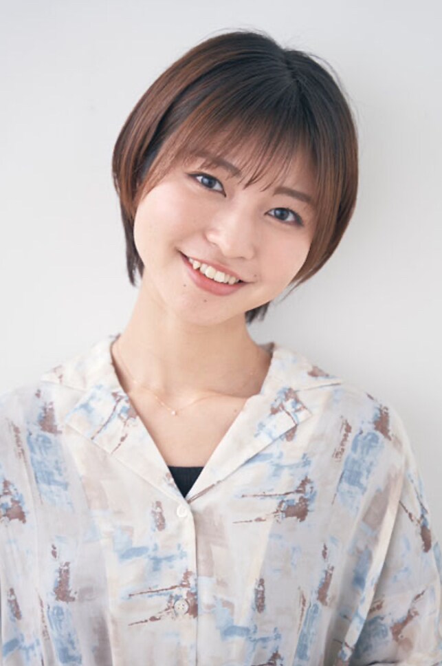 最終値下げ 暴食のベルセルク マイン役 松岡美里さん 直筆サイン入りタペストリー マイン役が松岡美里、エリス役が関根瞳に決定＆コメント到着