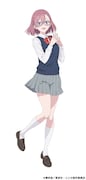 制服姿の天乃リリサ(CV:前田佳織里) (c)橋本悠/集英社・リリサ製作委員会