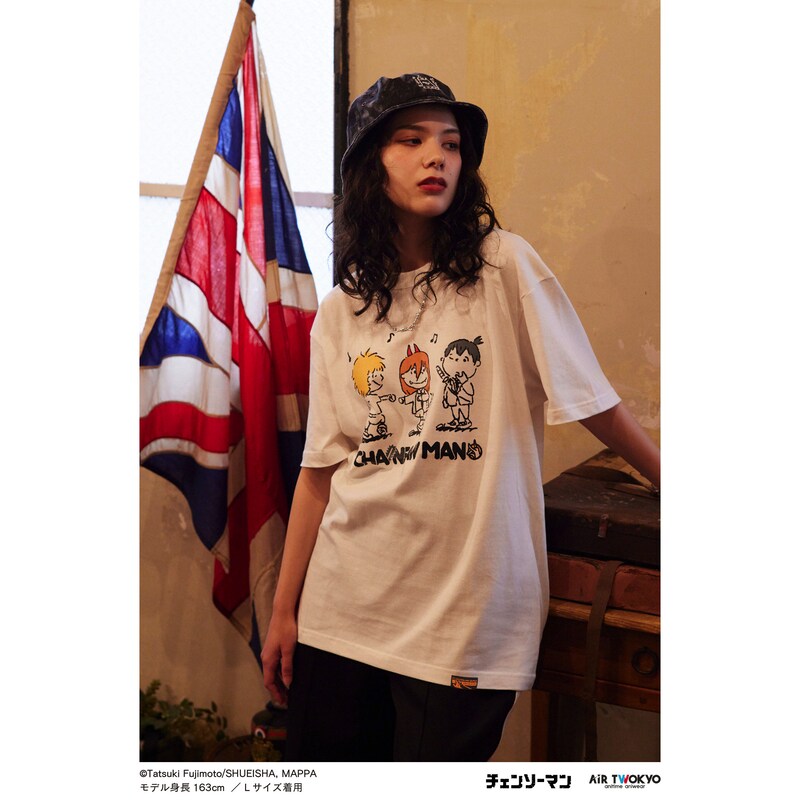 TVアニメ「チェンソーマン」イラストTシャツ