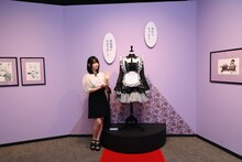 「5th Anniversary『その着せ替え人形は恋をする』展覧会」東京会場の内覧会に参加した伊織もえ。