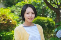西原亜希扮する結城光恵。