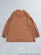 「夏目友人帳 ニャンコ先生刺繍ブラウス」