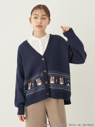 「夏目友人帳 ニャンコ先生ニットカーディガン」着用イメージ。