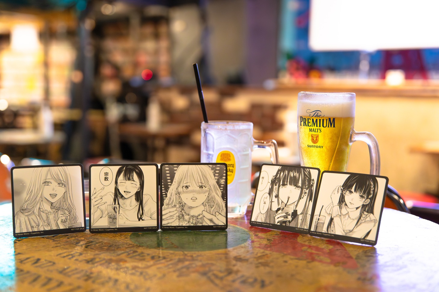会場ではキャラクターにちなんだドリンクを注文すると、特典としてコースターが進呈された。