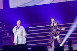 島津亜矢×湊友希那(CV:相羽あいな)による「新時代」の歌唱シーン。