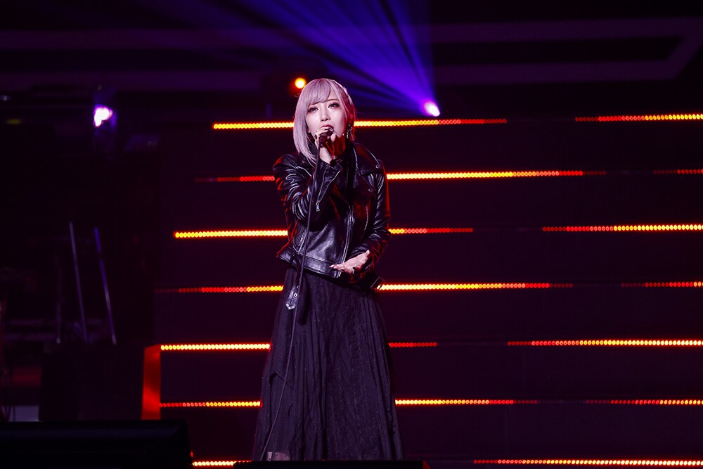 ReoNa - 「アニサマ」開幕！ミステリーキッスは不穏に去り、初トリの