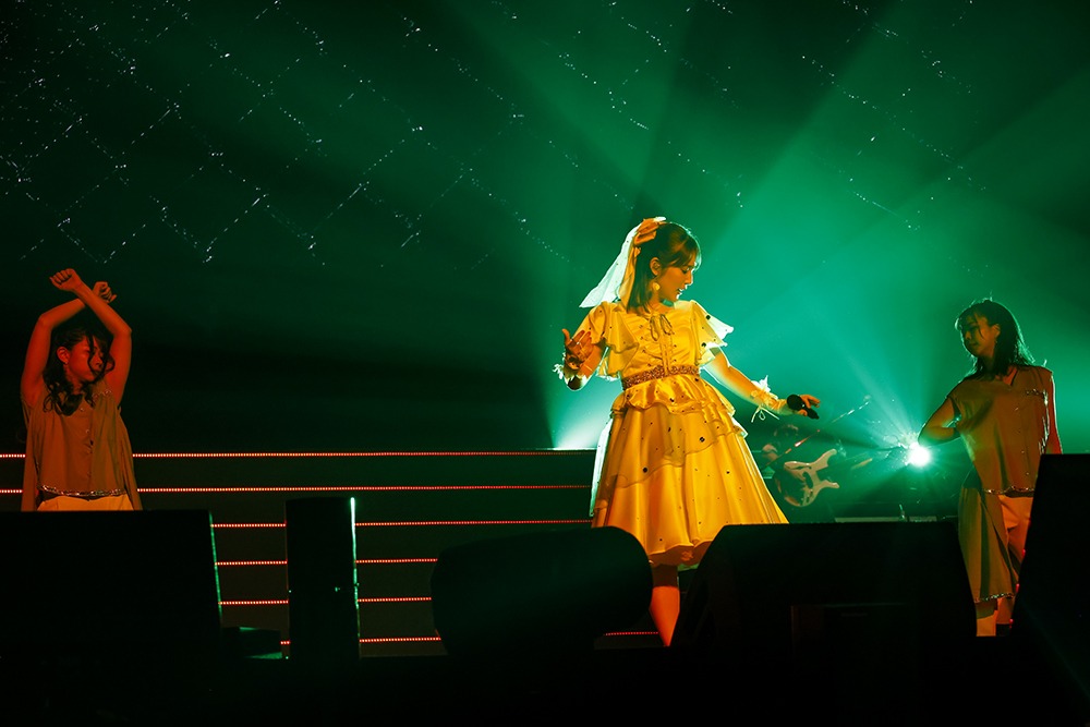 内田真礼