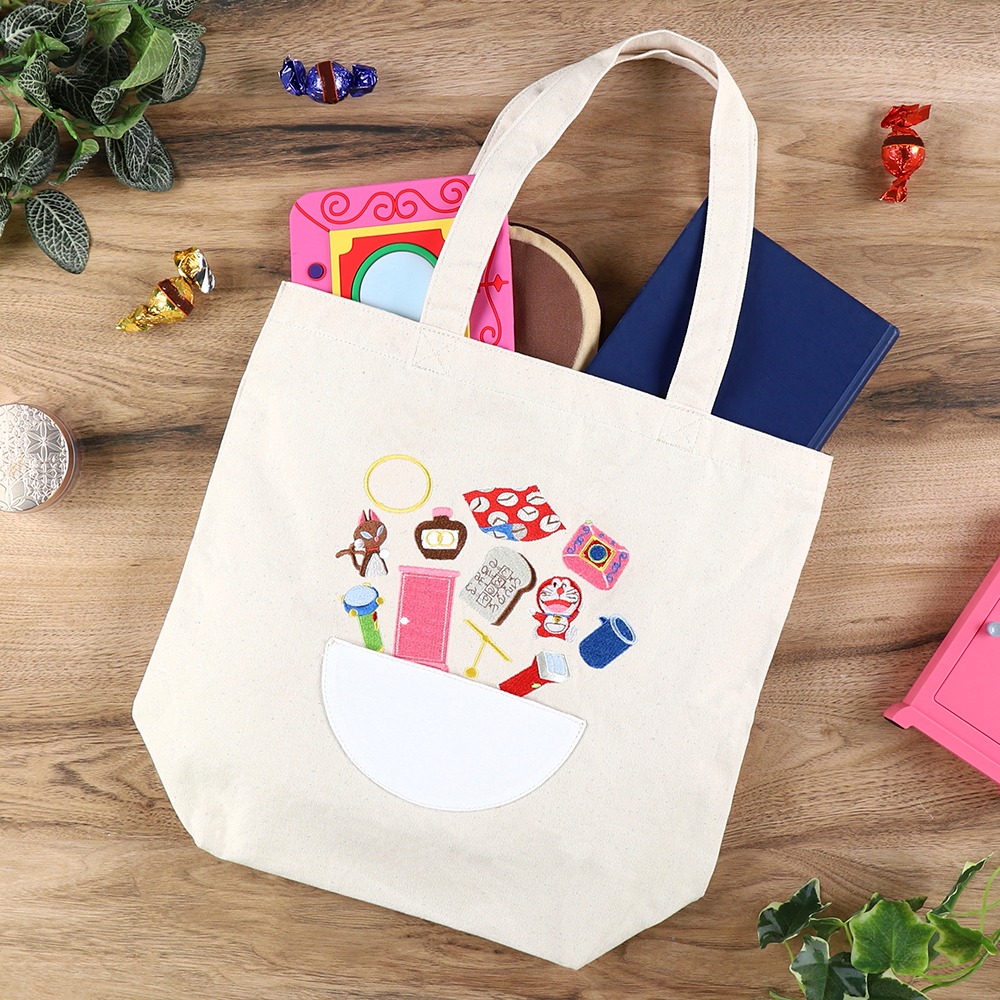 「ドラえもん未来デパート限定 刺繍トートバッグ（四次元ポケット）」